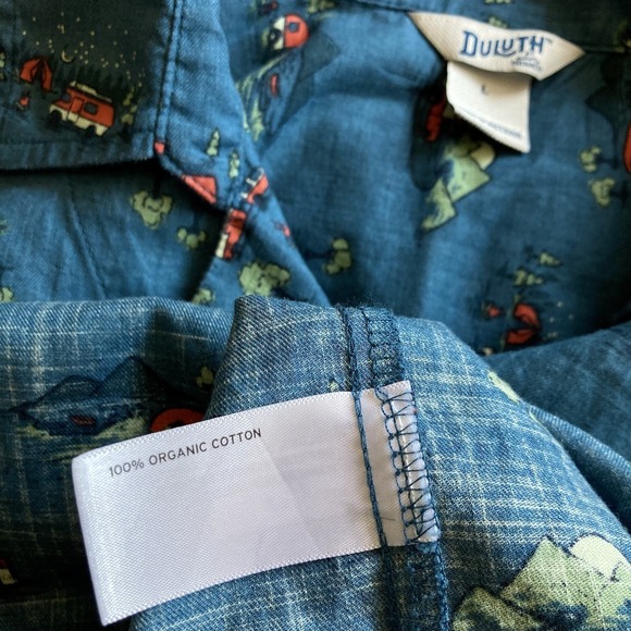 Duluth Trading Co Womens L Lightweight Printmaker Popover Blue Camper RV Organic - Picture 10 of 14